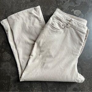 Croft & Barrow Classic Fit Capri - Size 12